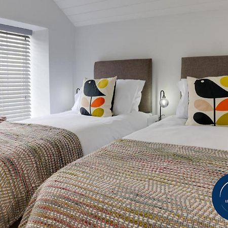 Beam End Snainton - Modern 2-Bedroom Stone Cottage المظهر الخارجي الصورة
