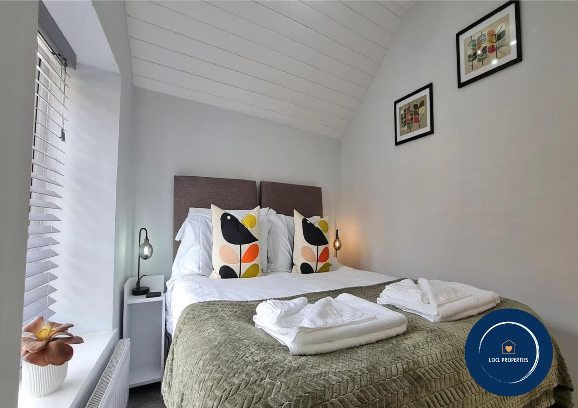 Beam End Snainton - Modern 2-Bedroom Stone Cottage المظهر الخارجي الصورة